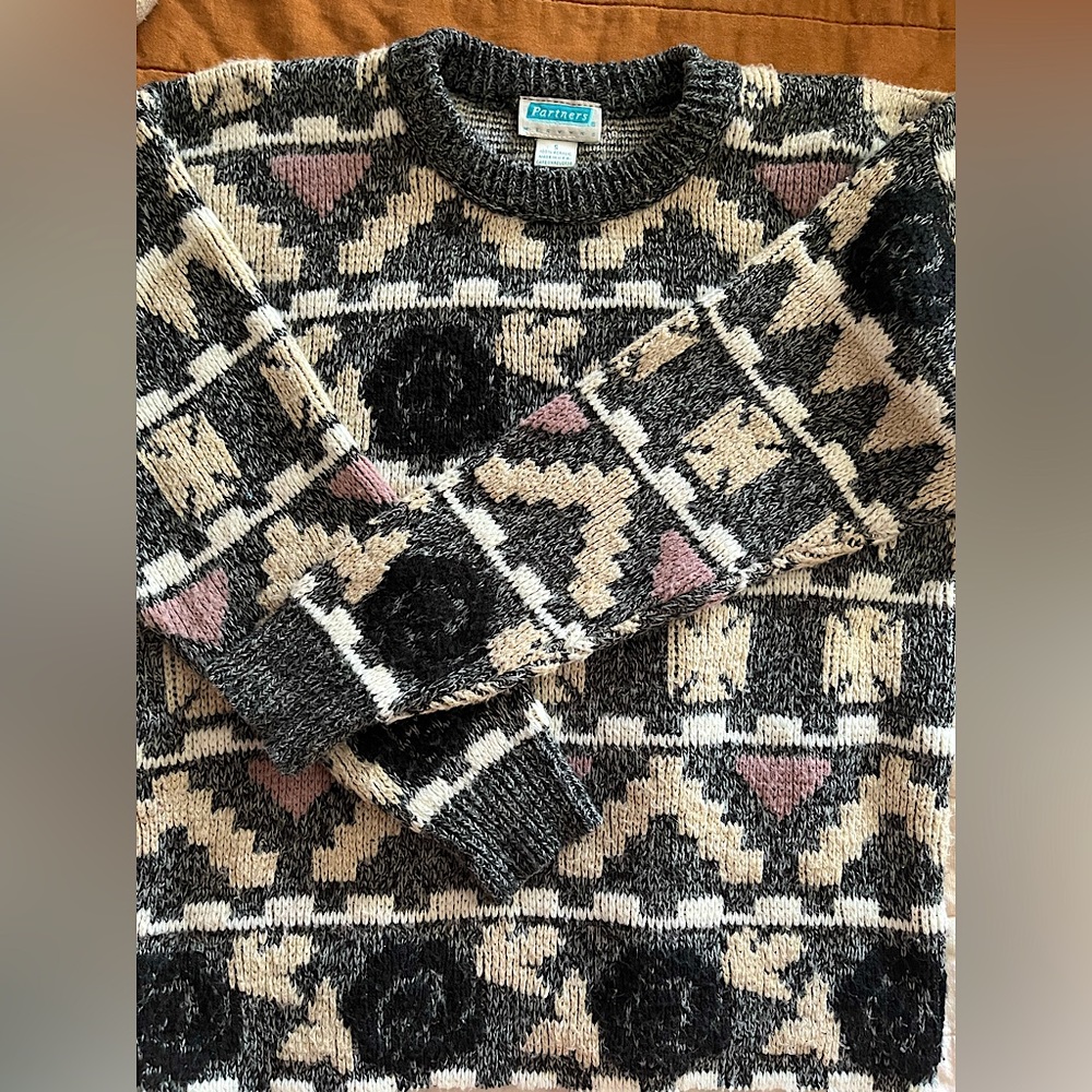 Vintage Partners by Mervyn's Knit Sweater